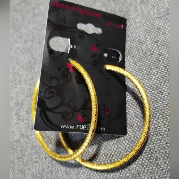 👜Gold sparkly hoop‎ earnings - #144 - Picture 2 of 8